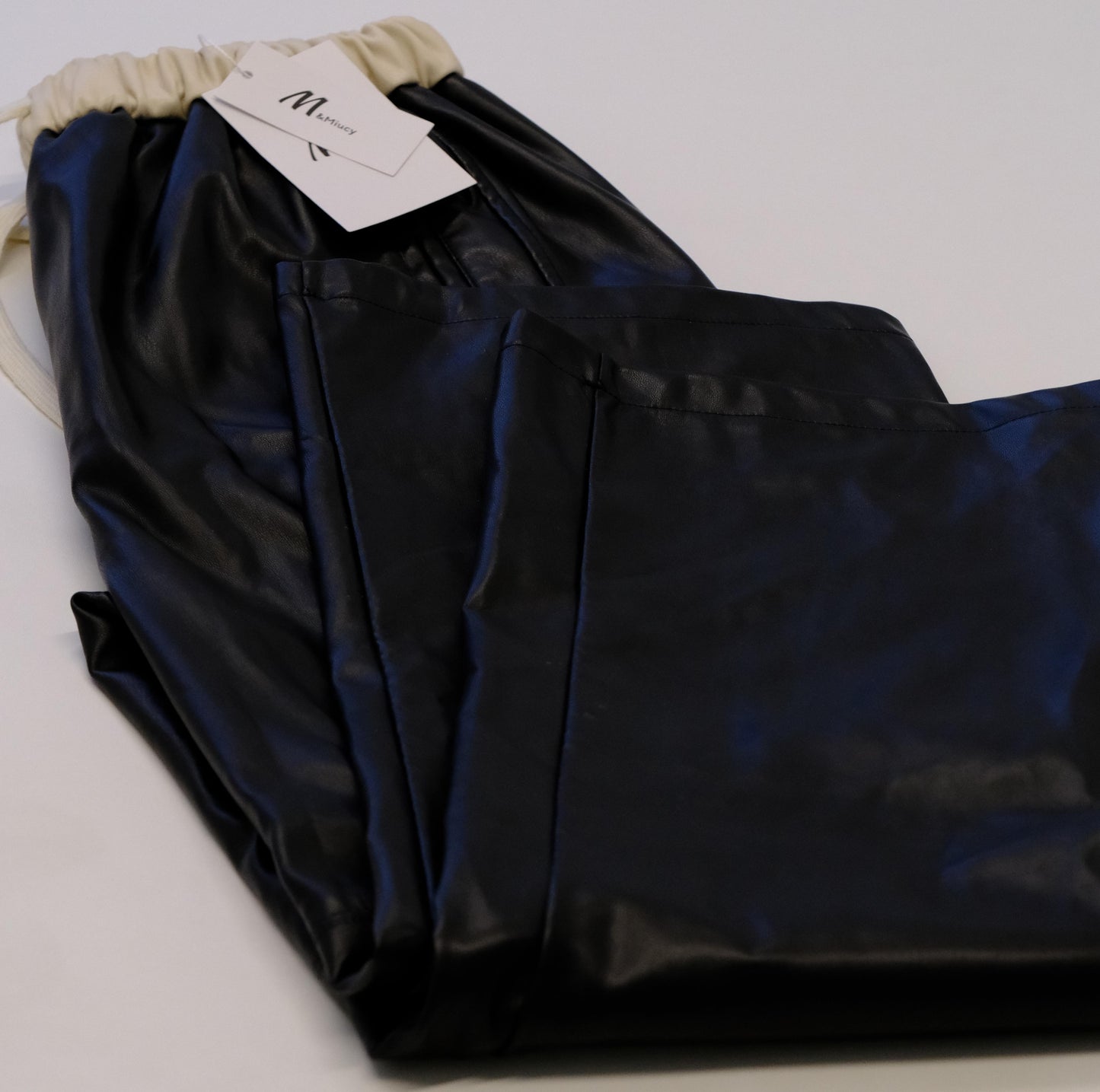 M&Miucy Women's High-Waisted Stretch Matte Leather Pants, Versatile Slim-Fit Trousers for Work & Casual