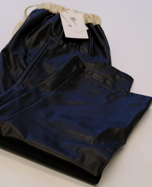 M&Miucy Women's High-Waisted Stretch Matte Leather Pants, Versatile Slim-Fit Trousers for Work & Casual