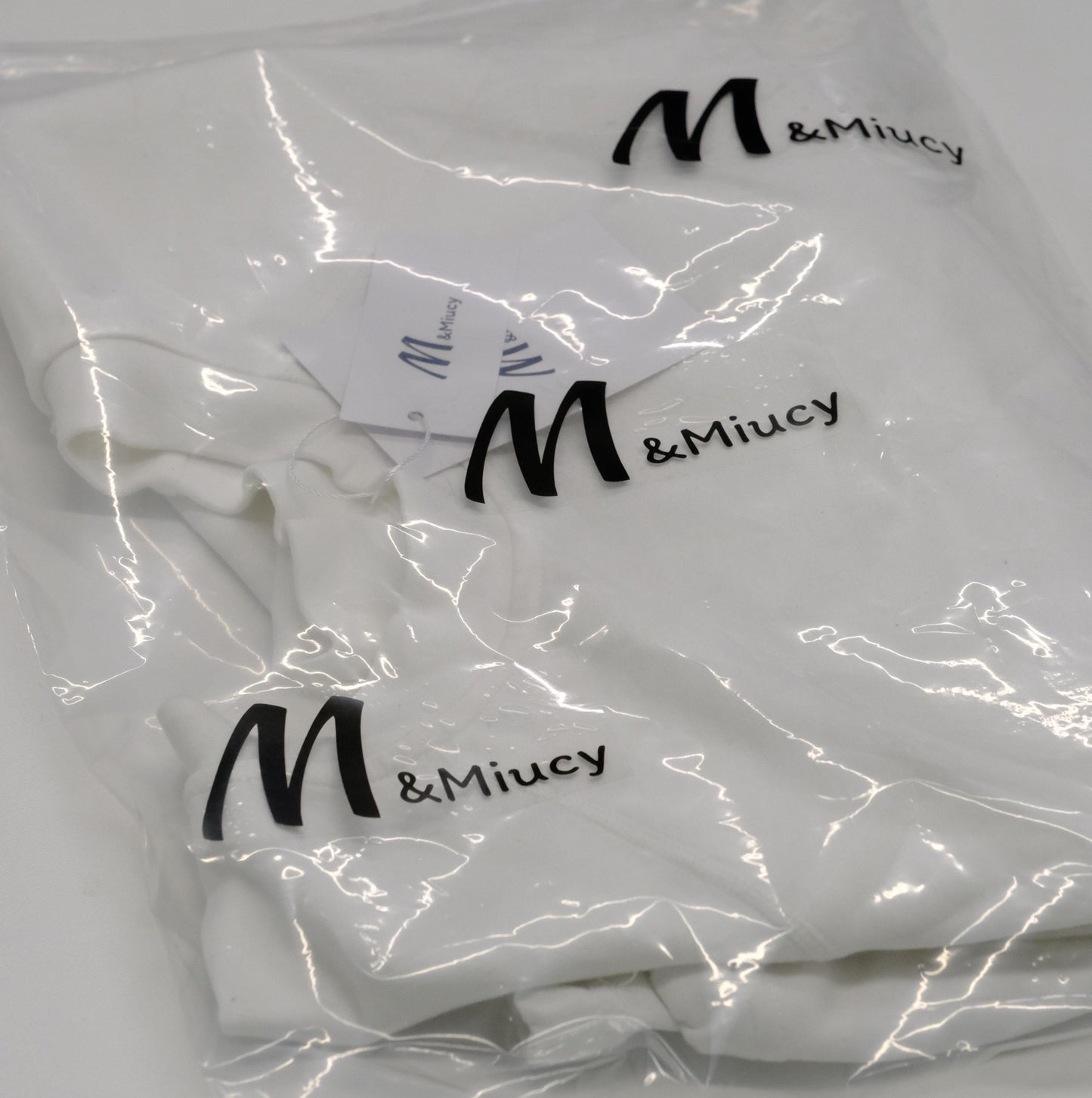 M&Miucy Korean-Style Minimalist Cropped Long-Sleeve Hoodie for Women